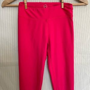 90 degrees Bright Pink with Lattice Pattern on leg Girls Leggings M 10